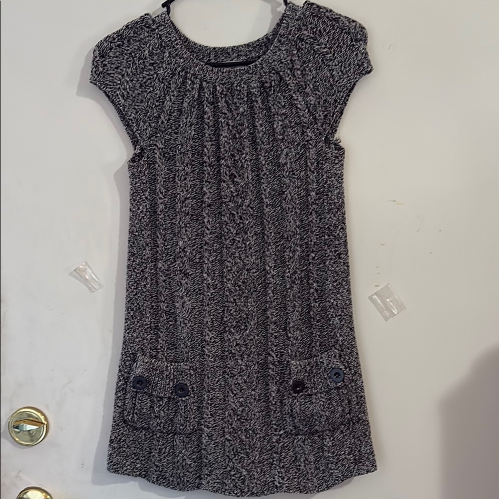 Style & Co. Black and Gray Flutter Sleeve Crew Neck Top